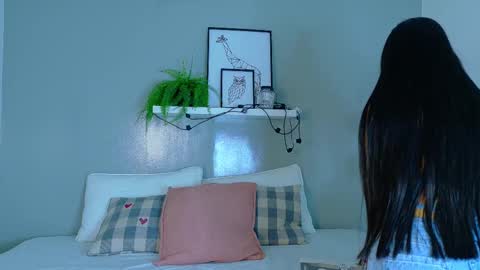   online show from 11/10/25, 11:42