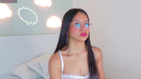 Snapshot of samagrey__ chatting on 01/10/26, 11:45 online show from 01/10/26, 11:45