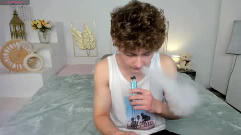 Sam online show from 09/25/25, 02:21