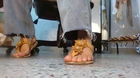 samanta online show from 12/19/25, 11:39