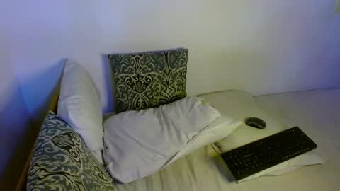 Samanta online show from 11/07/25, 04:07