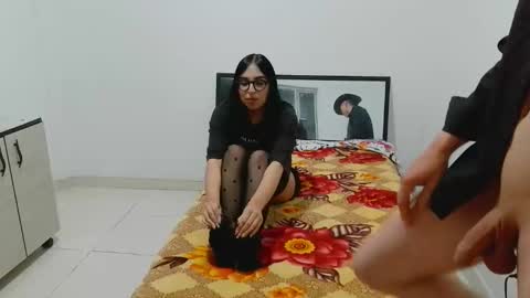 Snapshot of samanta_saenz3 chatting on 12/14/25, 02:39 Samanta Saenz3 online show from 12/14/25, 02:39