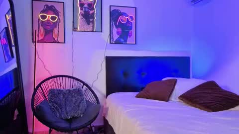 Samanta online show from 12/22/25, 12:57