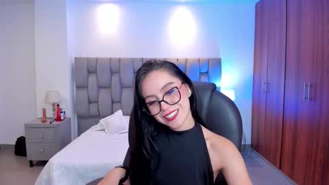 Snapshot of samantaa_evanss chatting on 02/24/26, 02:20 samantaa_evanss online show from 02/24/26, 02:20