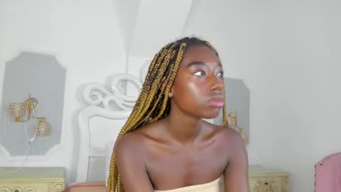 Samanta online show from 02/02/25, 01:45