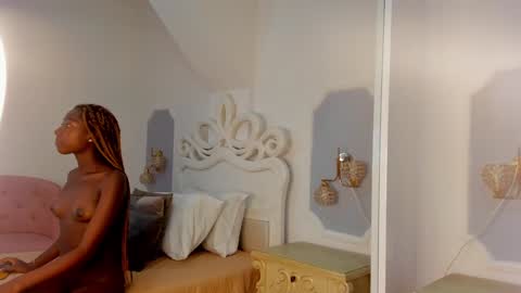 Samanta online show from 02/06/25, 01:38