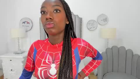 Samanta online show from 11/16/25, 07:41