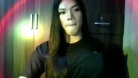 Snapshot of samantha_anderson69 chatting on 12/15/24, 01:35 samantha_anderson69 online show from 12/15/24, 01:35