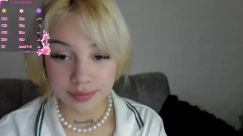 Snapshot of samantha_browwnn chatting on 02/17/25, 08:26 samantha_browwnn online show from 02/17/25, 08:26