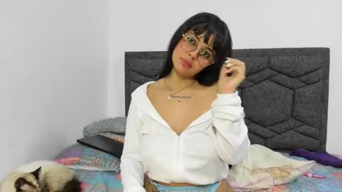 samantha cherry  online show from 03/20/26, 09:30