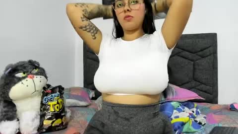 samantha cherry  online show from 07/02/26, 03:23