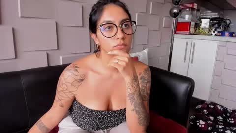 Samantha online show from 01/02/25, 07:18