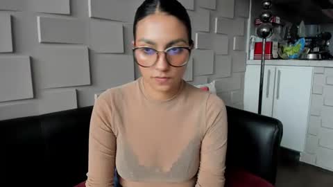 Samantha online show from 01/16/25, 07:10
