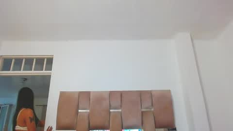 Salome Vargas online show from 02/02/26, 05:17