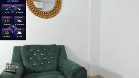 Snapshot of samantha_tayl0r chatting on 02/26/26, 05:28 samantha_tayl0r online show from 02/26/26, 05:28