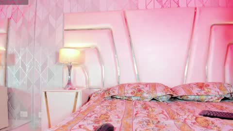 Samantha online show from 04/09/26, 12:21