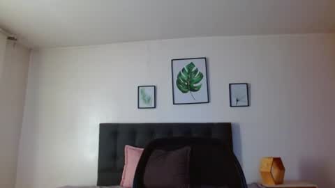Snapshot of samanthachop chatting on 06/24/26, 02:05 samanthachop online show from 06/24/26, 02:05