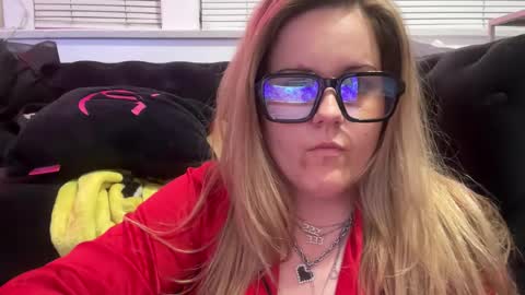 Snapshot of samanthafever chatting on 05/18/26, 07:58 samanthafever online show from 05/18/26, 07:58