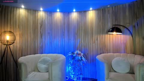 Snapshot of samanthaklein_ chatting on 12/29/24, 03:22 Samantha Klein online show from 12/29/24, 03:22