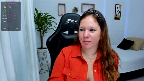 Snapshot of samanthaleon chatting on 12/05/24, 05:59 Samantha samy online show from 12/05/24, 05:59