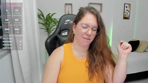 Snapshot of samanthaleon chatting on 12/19/24, 01:50 Samantha samy online show from 12/19/24, 01:50