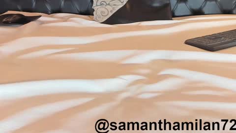 Alejandra  online show from 09/08/25, 03:00