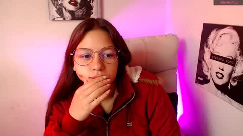 Samantha online show from 01/20/25, 01:32