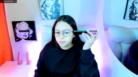 Samantha online show from 03/24/26, 03:28