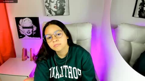 Samantha online show from 04/07/26, 03:34