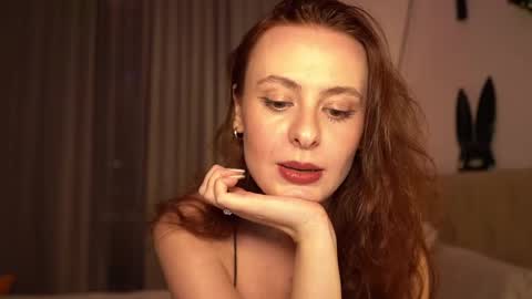 Snapshot of samanthavixen chatting on 02/11/25, 09:14 Goddess Samantha Vixen online show from 02/11/25, 09:14