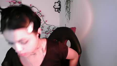 Samara   Please remeber follow me and rate me - thumbs up online show from 04/14/26, 06:30