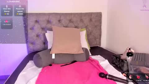 Snapshot of samara_kim chatting on 02/11/26, 08:58 SAMARA online show from 02/11/26, 08:58