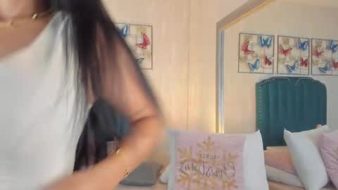 Samara Warren online show from 12/21/25, 11:39