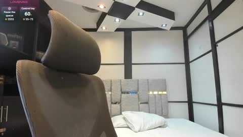 Samara online show from 04/30/26, 05:14