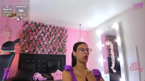 Snapshot of samaracortez chatting on 03/06/26, 08:27 Sammy online show from 03/06/26, 08:27