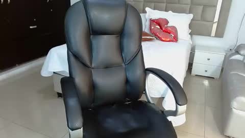 Samantha online show from 01/14/26, 08:58