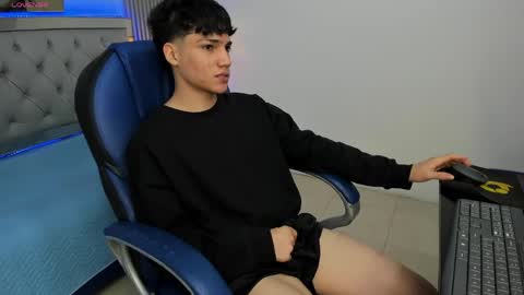 Sam online show from 05/01/26, 01:37