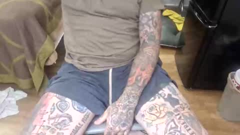 Snapshot of samboiamtho chatting on 11/16/25, 11:27 samboiamtho online show from 11/16/25, 11:27