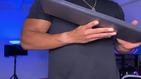 Sam Dornan online show from 12/22/24, 02:06