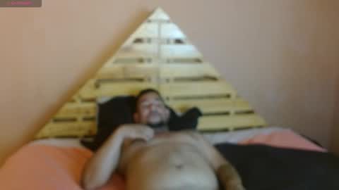 Snapshot of samdread chatting on 02/19/26, 01:01 SAM DREAD online show from 02/19/26, 01:01