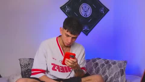 samevansx online show from 11/16/25, 06:02