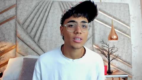 Samfrrost online show from 04/07/26, 11:54