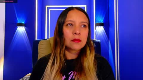 Snapshot of sami_1_8 chatting on 05/28/26, 04:26 Samy online show from 05/28/26, 04:26