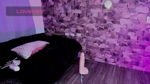 samiacooper25 online show from 03/23/26, 08:07