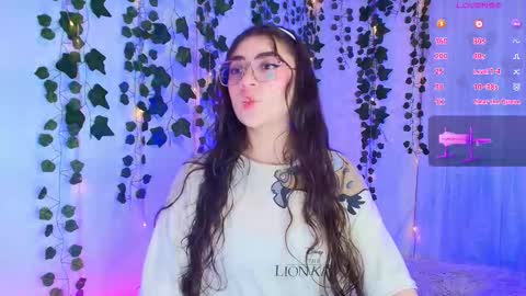 Snapshot of samii_evans chatting on 09/22/25, 06:26 samii evans online show from 09/22/25, 06:26