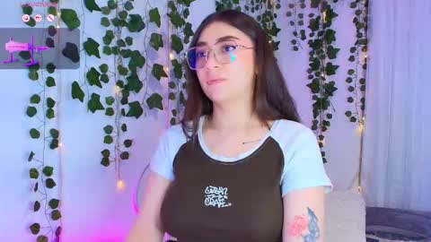 Snapshot of samii_evans chatting on 10/09/25, 04:21 samii evans online show from 10/09/25, 04:21