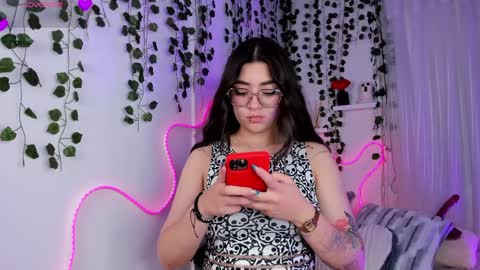 samii evans  online show from 04/12/26, 03:22