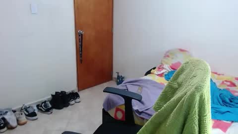 samir_music_ online show from 10/06/25, 11:57