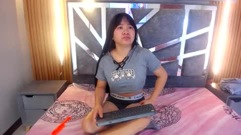 Snapshot of samirapalaciosfon chatting on 06/17/26, 01:56 samirapalaciosfon online show from 06/17/26, 01:56