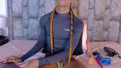 Snapshot of samirths_boy_ chatting on 02/20/26, 07:03 samirths_boy_ online show from 02/20/26, 07:03